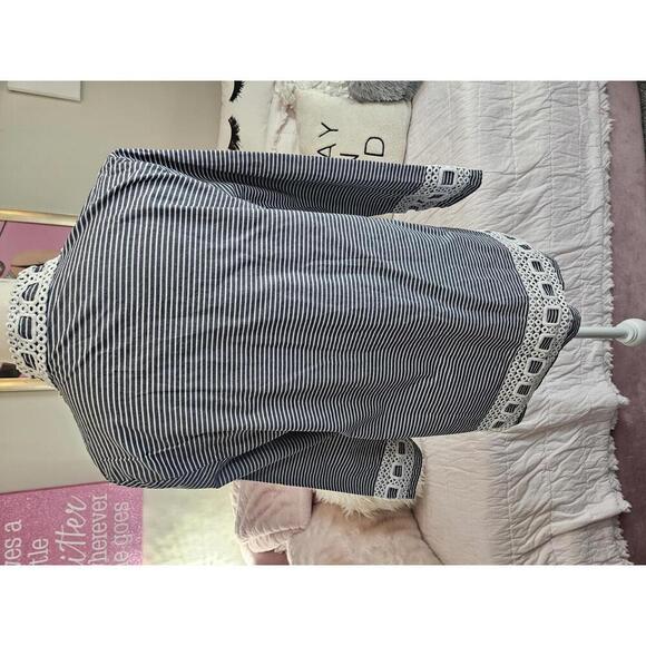 Preston & York Beautiful Striped Tunic with Lace Detail #151 - Picture 3 of 7